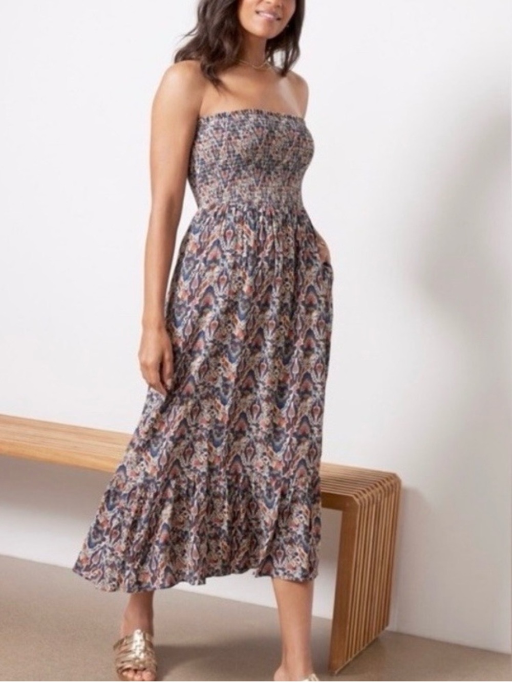 Evereve Laine Midi Strapless Dress